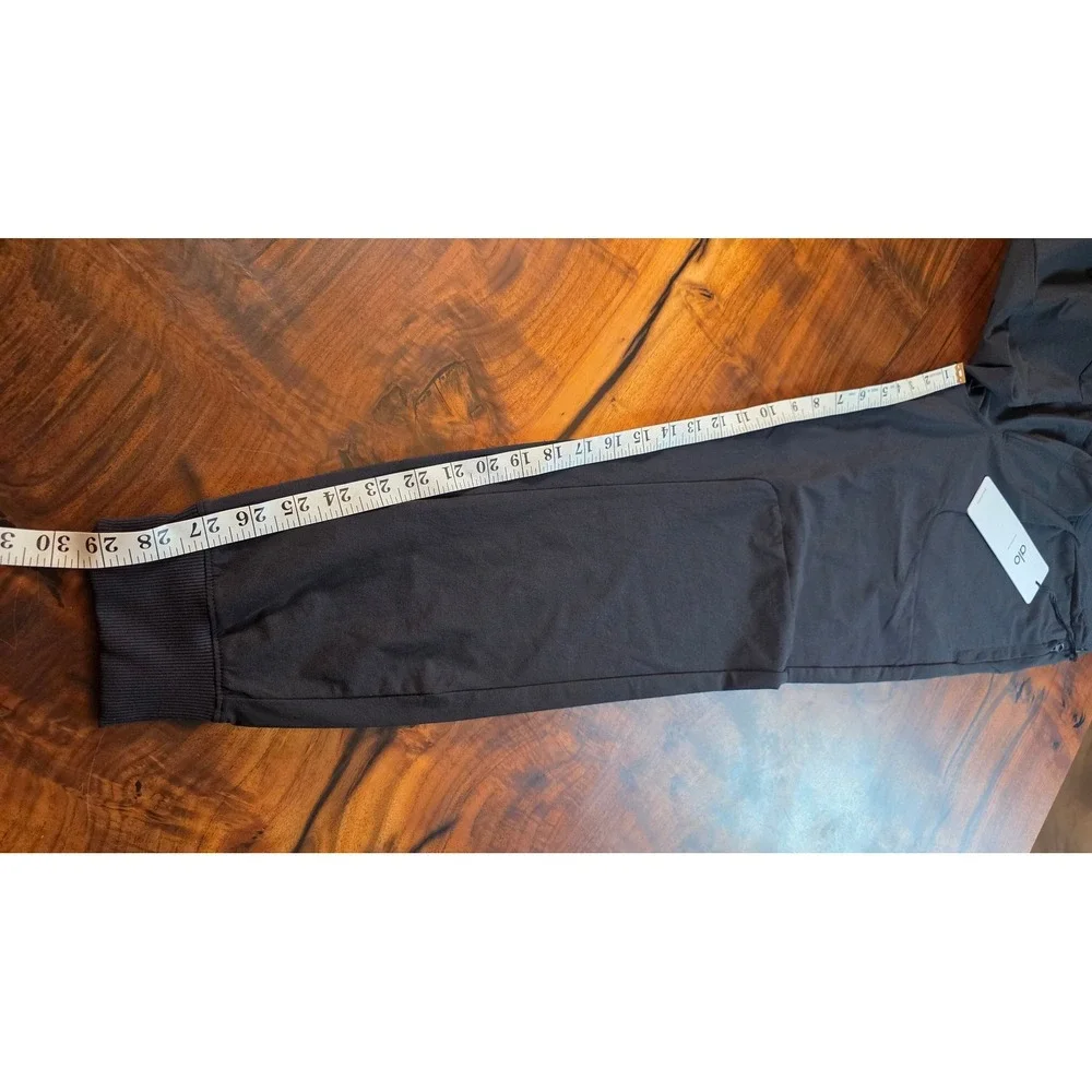 Alo Yoga Mens Co-Op Pant Black Lightweight Breathable Jogger Atheleisure Gym